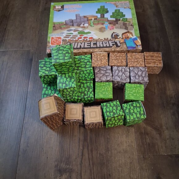 Minecraft Overworld Kit - Deluxe Pack - Paper Craft - Picture 9 of 13